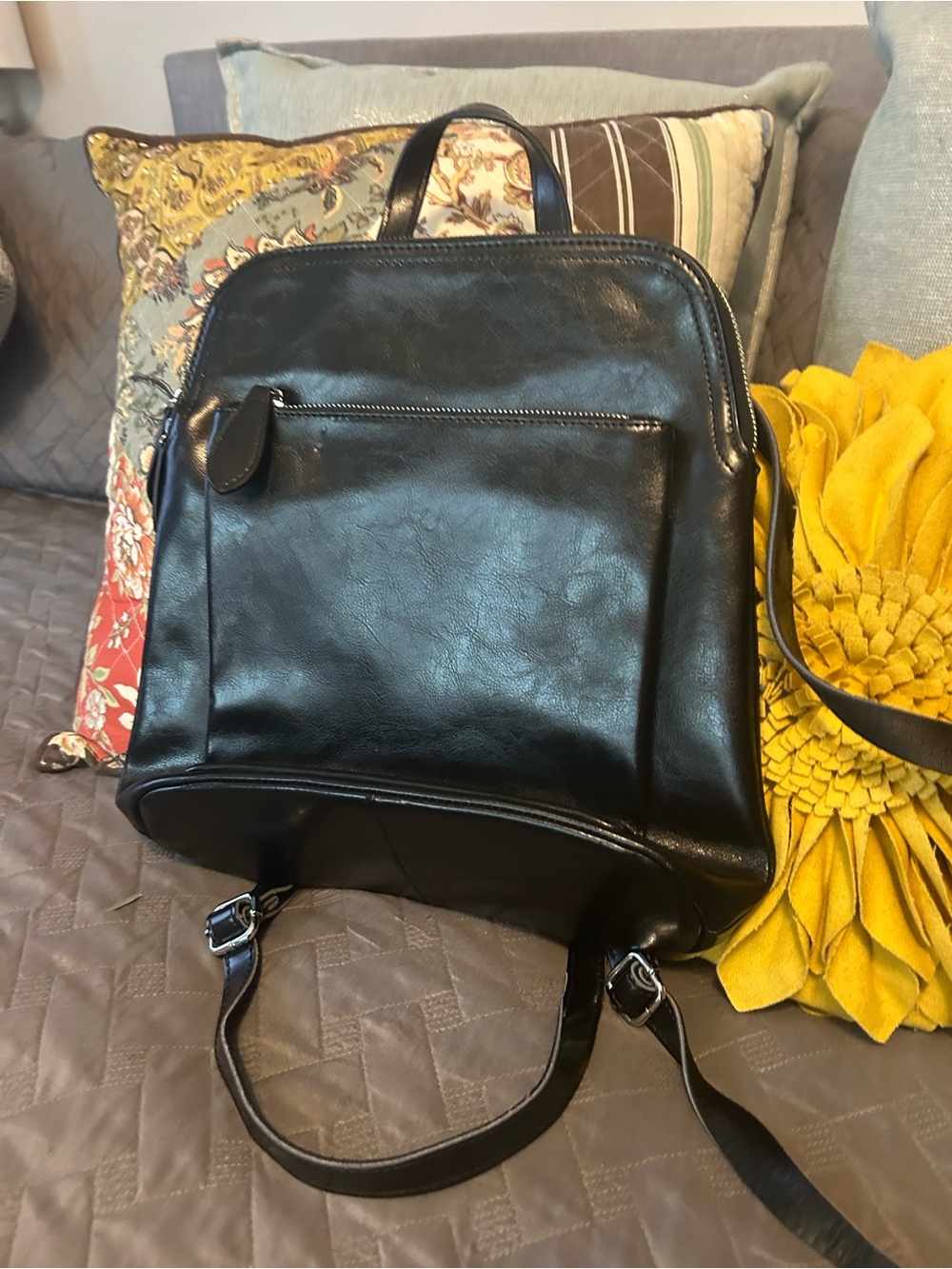 Women’s genuine leather black backpack purse